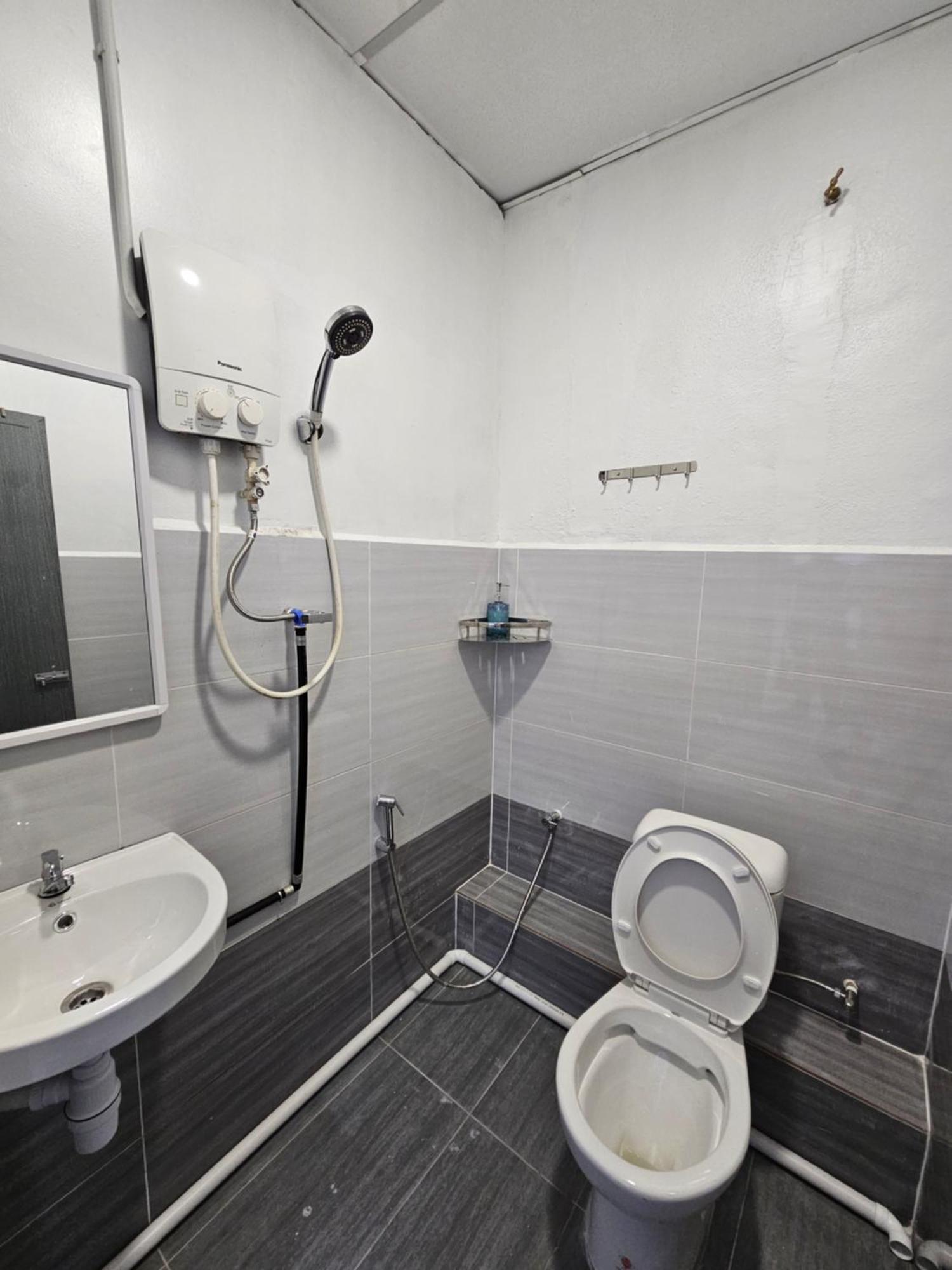 Ss Two Hostel Penang George Town Exterior photo